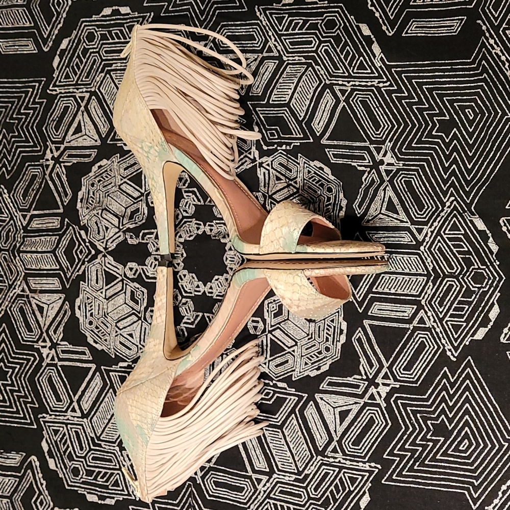 Vince Camuto Wesley Watercolor Swirls Strappy Snakeskin Embossed Heels - Picture 4 of 11